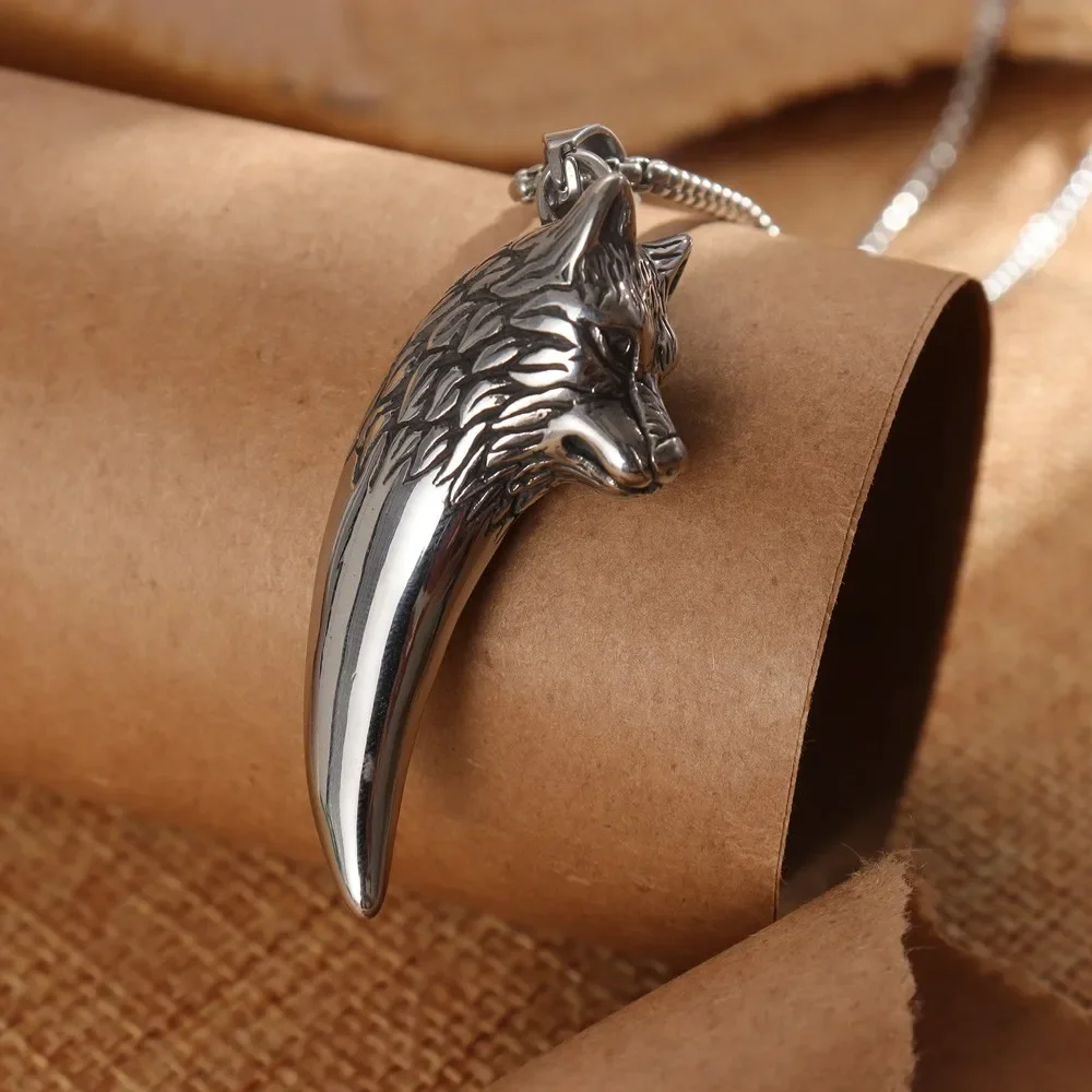 

Vintage Viking Wolf Teeth Pendant Charm Men's Necklace Fashion Christmas Valentine's Day Gift Protector Jewelry Accessories