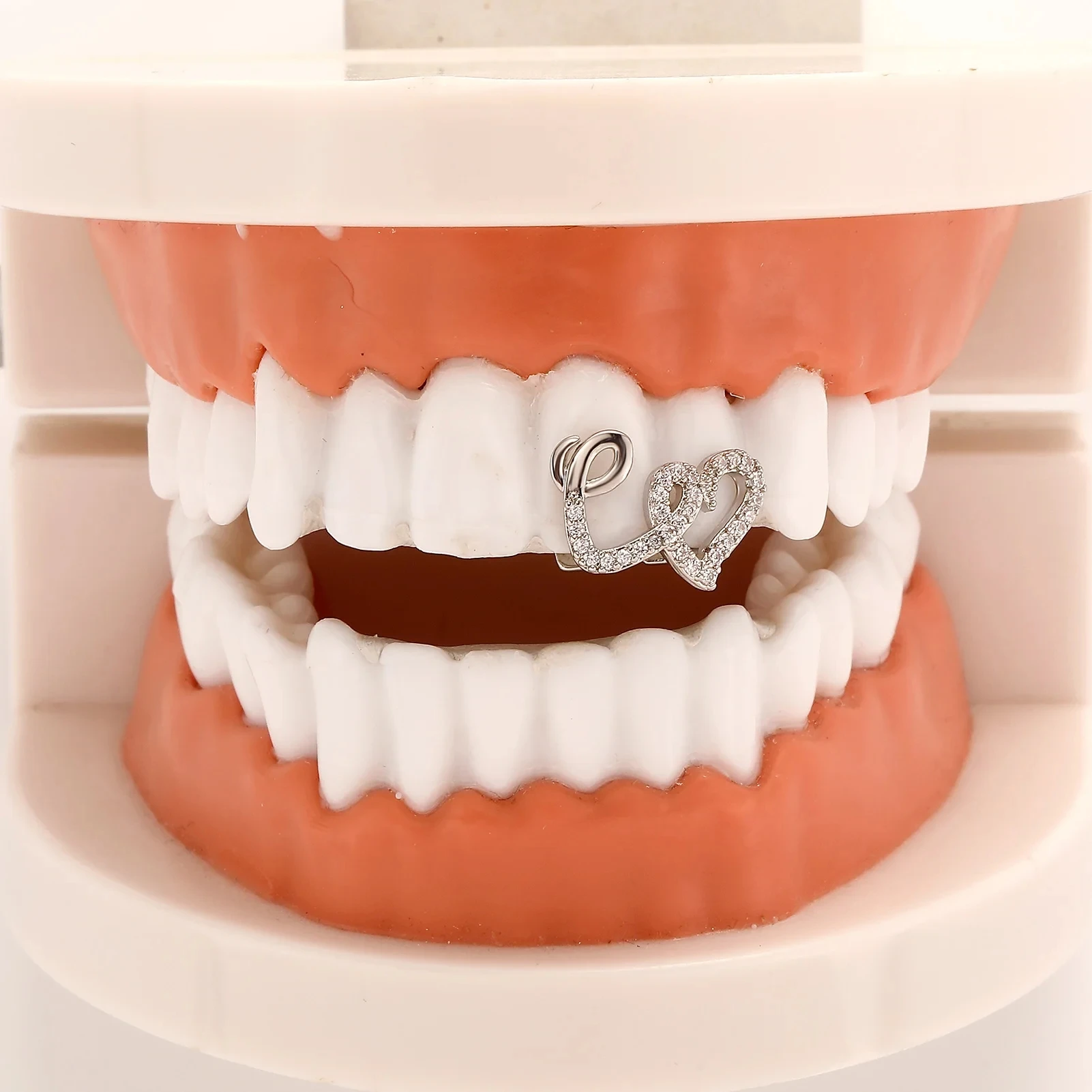 1Pcs Punk Copper Double Heart Teeth Caps for Women Men Hip Hop Zircon Hollow Love Tooth Grillz Couple Jewelry Accessories