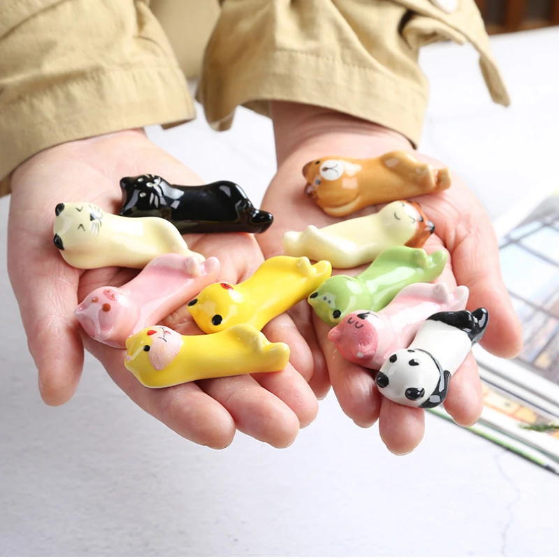 Cute Frog Bear Cat Shape Ceramic Chopsticks Holder Rest Home Decoration Japanese Spoon Holder Tableware Chopsticks Stand 2025