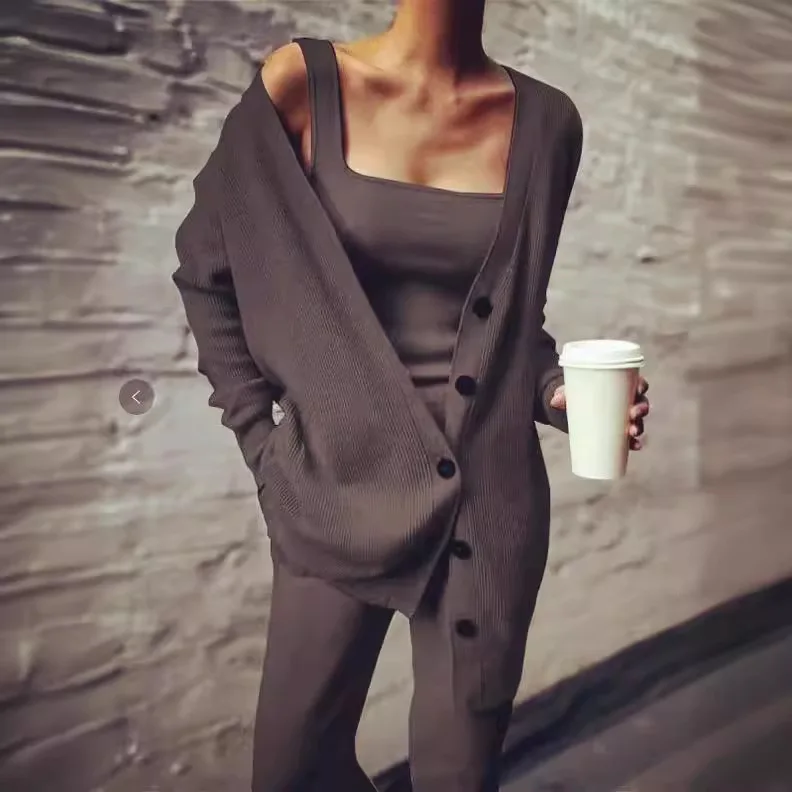 秋冬ニット女性用アウターセットベストパンツティーピーススーツエレスリムフィットコットンティエンエド中国製