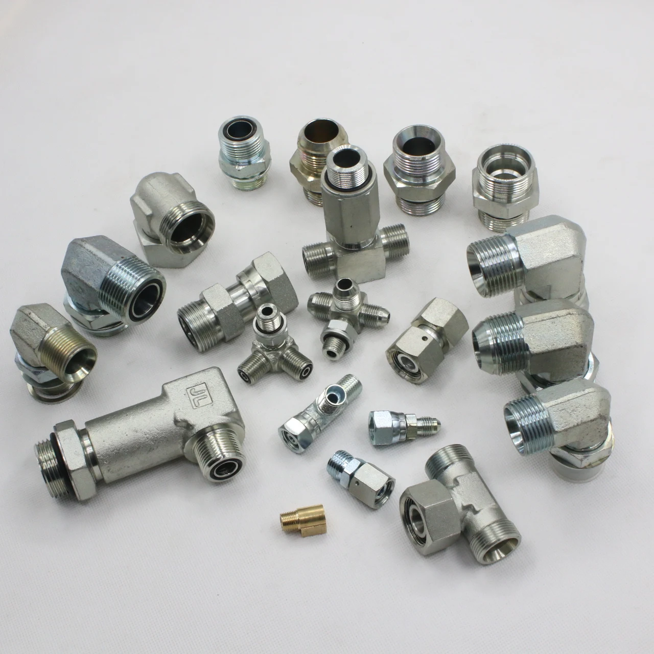 Conector de válvula de retención de válvula LS de válvula de control principal OEM para 200-7/8 300-7/8