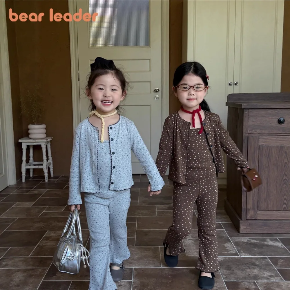 

Bear Leader Spring and Autumn New Sweet Cute Girl Outfits Fashion Long Sleeved Cardigan Jacket+Floral Top+Pants Three Piece Set