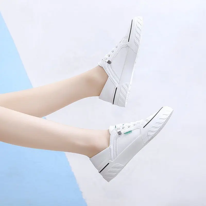 White Canvas Casual Women\'s Shoes Trend 2024 Hit Spring Comfortable and Elegant Flat Cute Fashion Low Autumn Chunky Woman Shoe