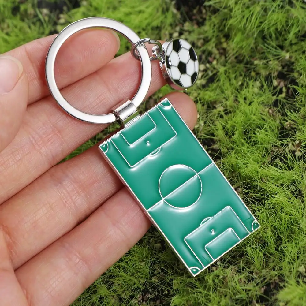 Metal Football Field Soccer Key Chain Fashion Creative Playground Pendent Key Chain High Quality Cute Sports Souvenir Keyring