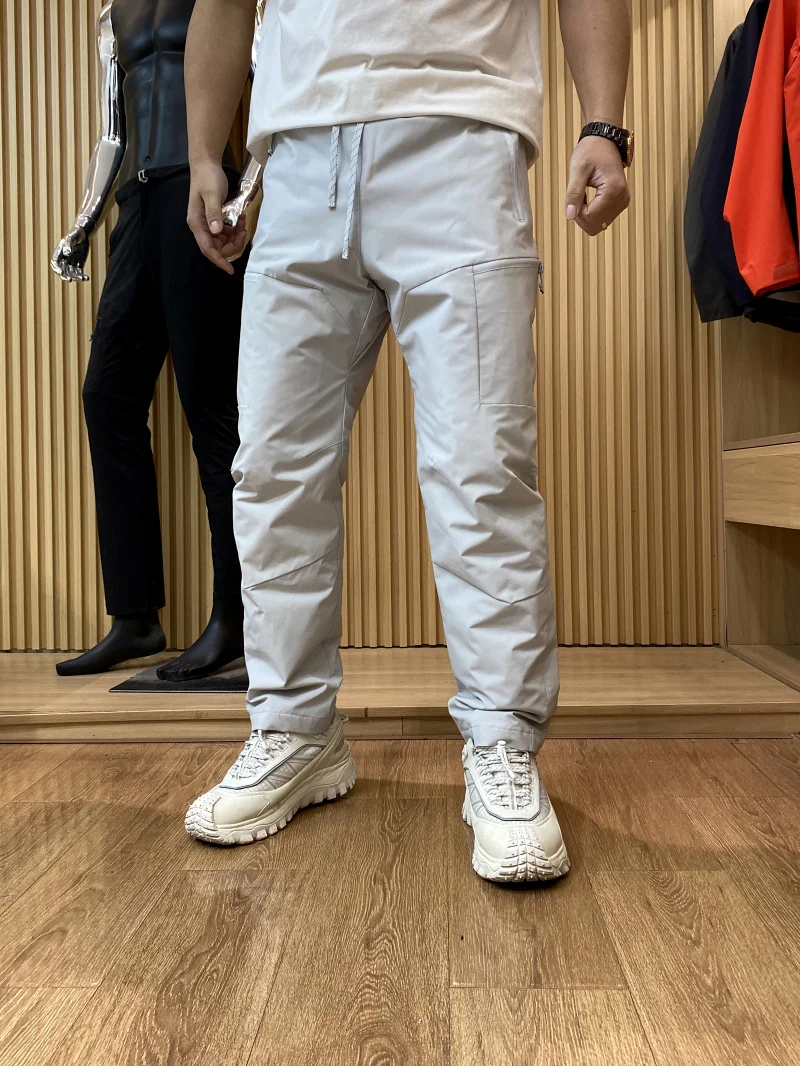 

3D Tailored Design Du down Filled Warm Workwear Straight Leg down Trousers for Couples Winter Faionable Youth Casual Pants