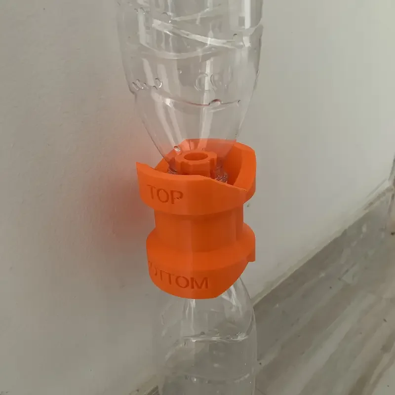 Smart Liquid Dispenser: Leak-Proof, Reduces Waste. Ideal for Hand Soap, Shampoo & Shower Gel!