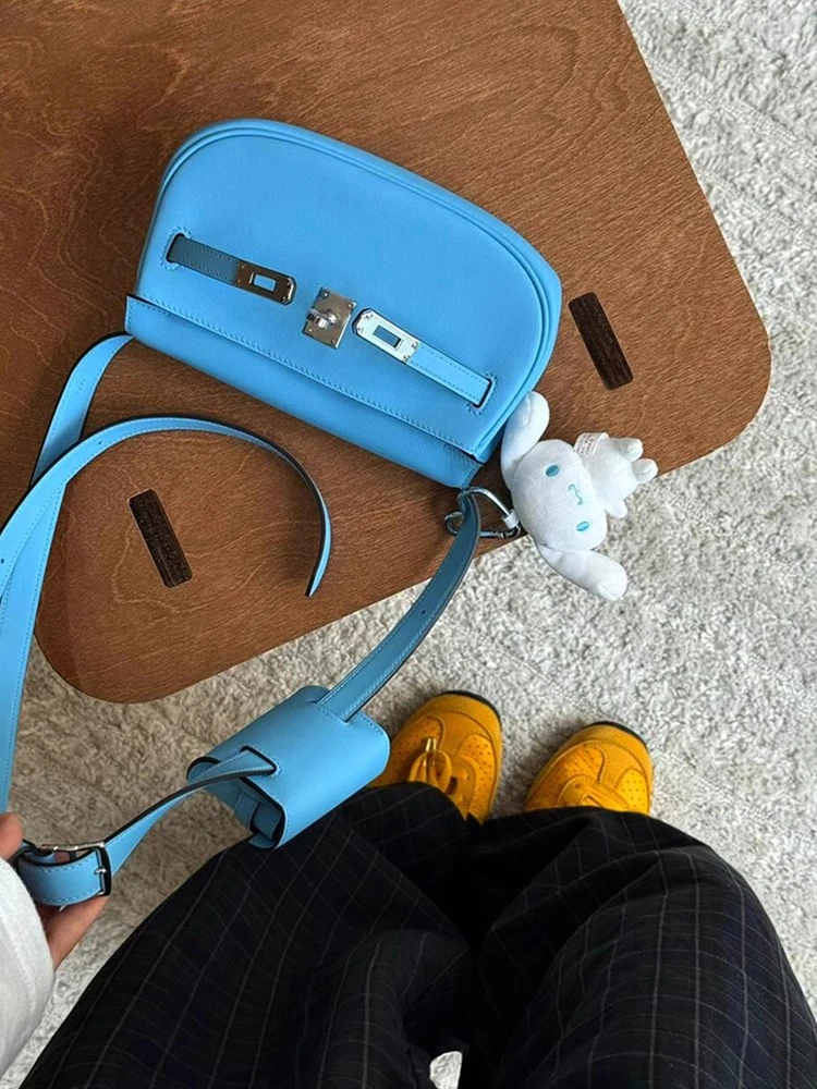 

Blue Leather Bag Women's 2025 New Luxury Small High-End Single oulder Slant Cross Saddle Chest Bag Briti Sle