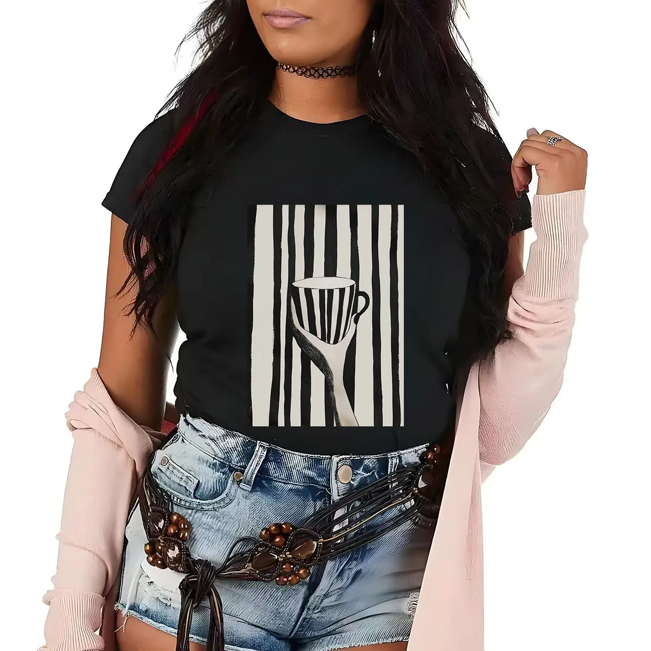 

Черно-белая футболка с геометрическим принтом кофейной чашки, круглый вырез, универсальная праздничная повседневная женская футболка