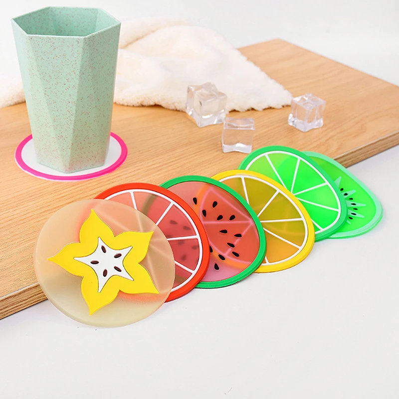 1pcs sottobicchiere a forma di frutta sottobicchiere in Silicone tappetino isolante in Silicone portabicchieri portabicchieri portabicchieri decorazioni da tavola per la casa