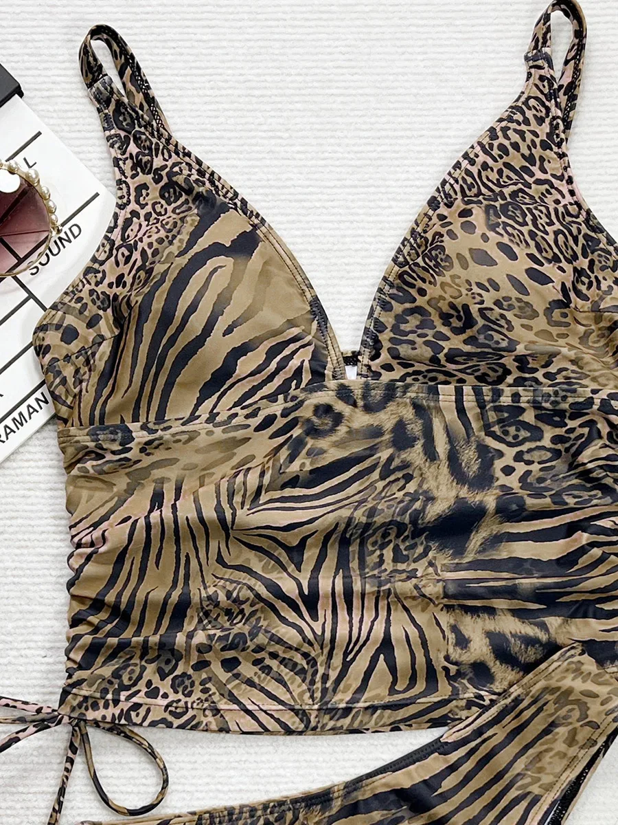 2025 Leopard Tankini V-ausschnitt Bikini Weiblichen Badeanzug Frauen Bademode Zwei-stück Bikini set Brasilianische Badende Badeanzug Schwimmen dame