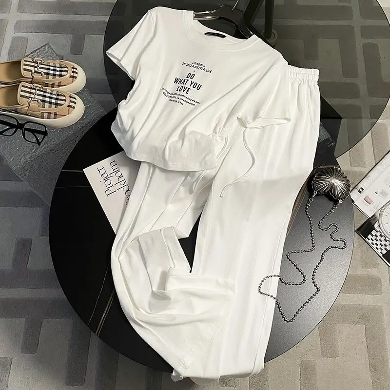 

Fashion Sports and Leisure Suit for Women's Summer 2025 New Loose Short Sleeved Solid Color Popular Wide Leg Pants Two-piece Set