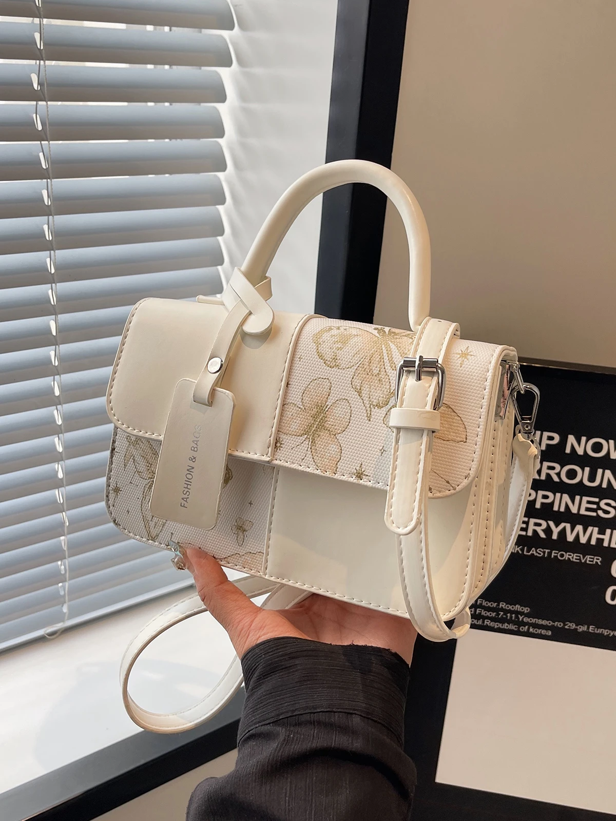 Senior contrast minority design stitching bag female 2024 new fashion cross-body bag HOT portable small bag