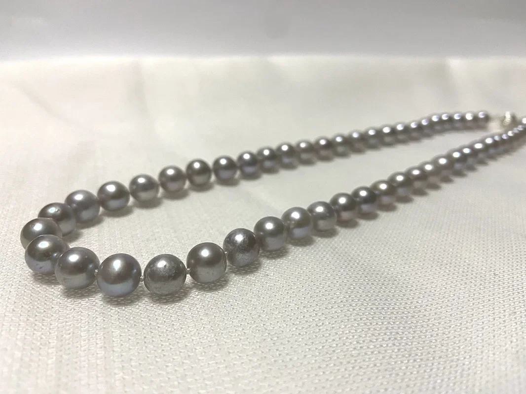 New Arrival 8-9mm Round Silver Gray Sea Pearl Necklace Pendants for Women Less Flaw High Quality Free Silver Clasp