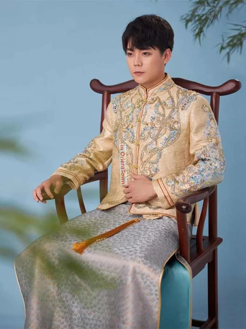 العريس الشمبانيا اللون Xiuhe الملابس تظهر الرجال الذهب زي الصينية العريس الزفاف التطريز معطف + تانغ نمط ثوب رداء #2