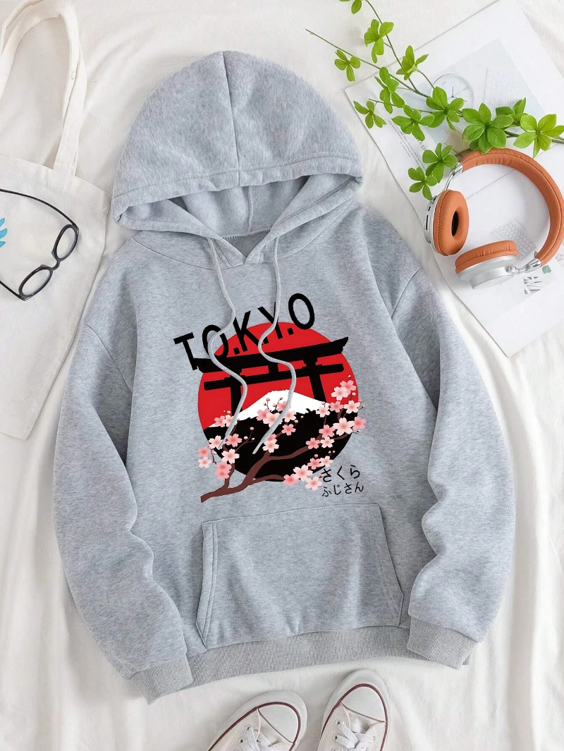 Tokyo Harajuku Hoodie Women Cherry Blossoms Prints Sweatshirt Pocket Loose Fleece Warm Hooded Street Comfortable Woman Clothes