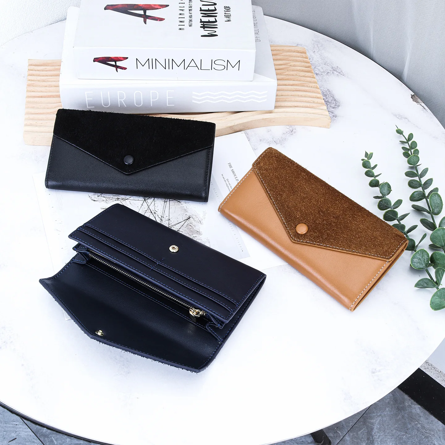 

Брендовый кошелек-портмоне из натуральной кожи для женщин, ультратонкий длинный кошелек с множеством отделений для карт, отделением для купюр и карманом для монет 2026