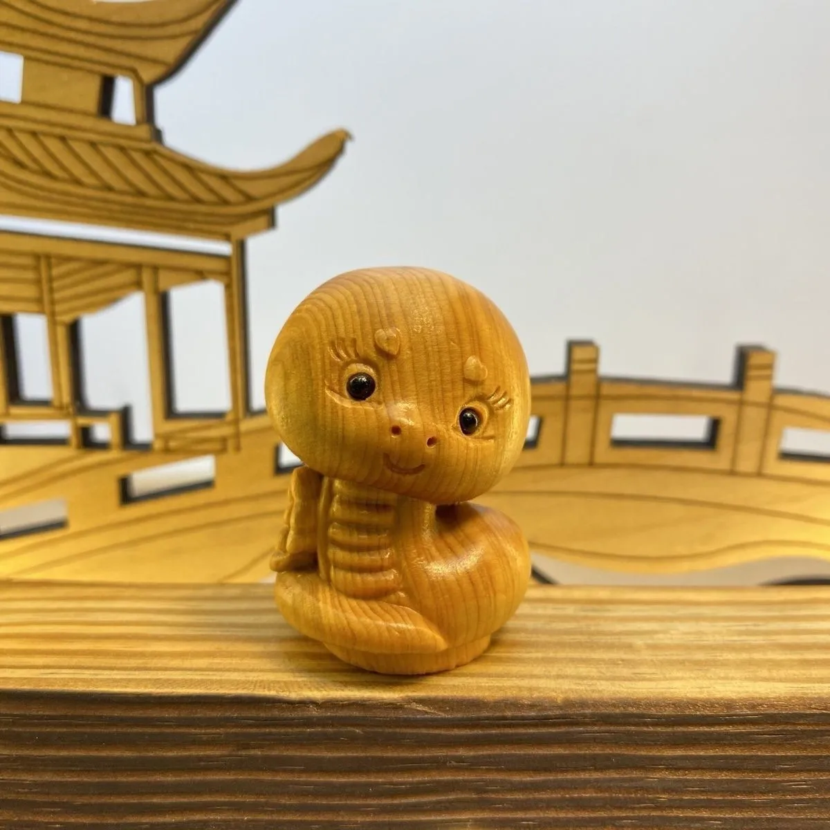 Yabai Wood White Snake Carving Zodiac Animal Sculpture Natural Grain Art