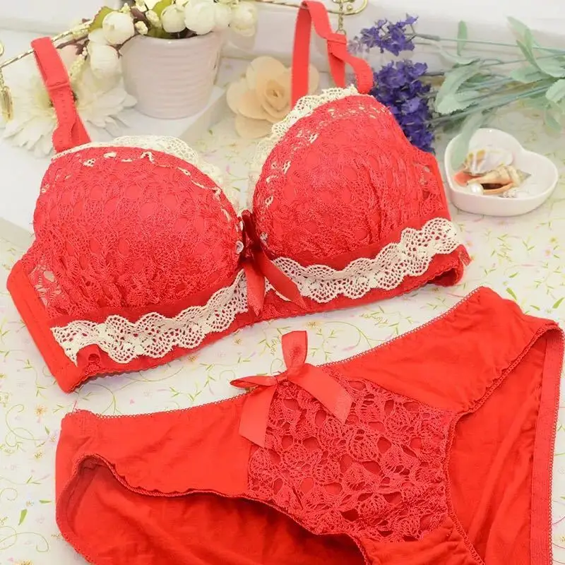 New Push-up Bra And Panty Sets Women\'s underwear Set Lace Sexy Comfortable Brassiere Young Bow Bra Adjustable Deep V Lingerie