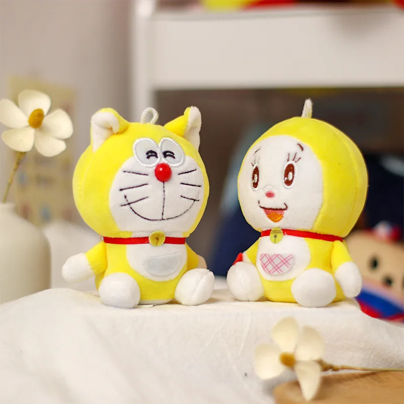 Urocze breloczki Doraemon zawieszki dla chłopców dziewcząt do plecaka dekoracje wiszące figurki z kreskówek zawieszki do kluczy samochodowych prezenty urodzinowe