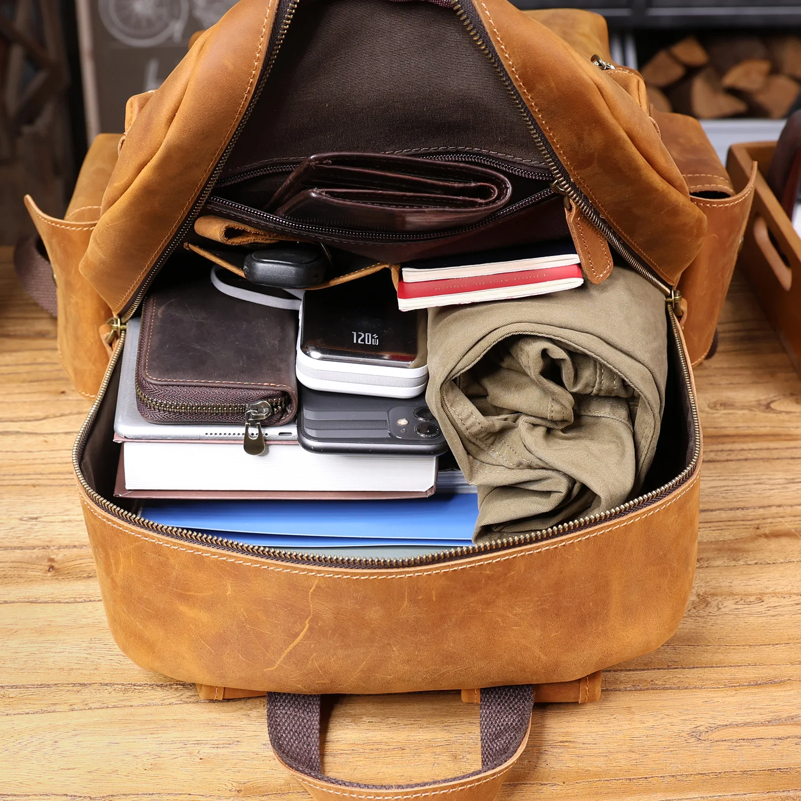 S.WORKER Vintage Echtleder Herrenrucksack Laptop-Tasche Vintage Freizeittasche Outdoor-Reise-Weekender-Tasche – Detail 17