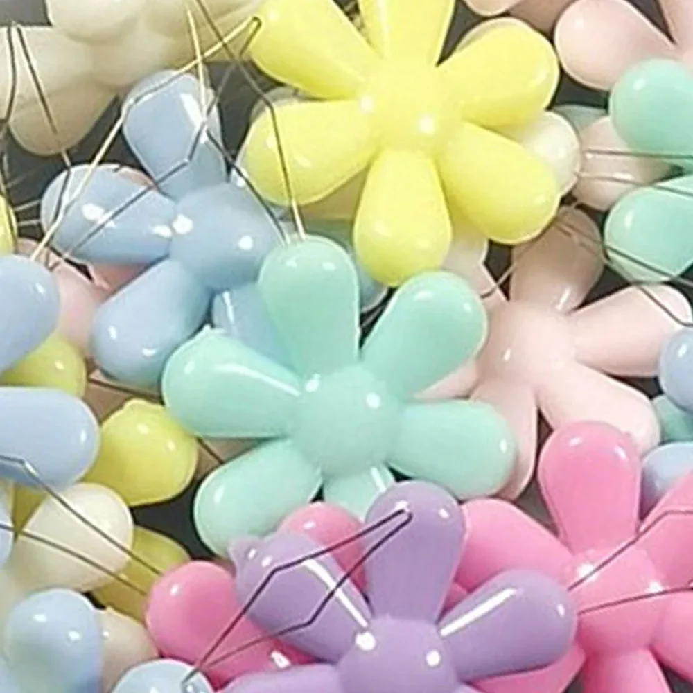 10Pcs 42*22mm Flower Shape Threaders Random Color Elderly Easy Sewing Needle Garment Sewing Needlework Flower Shape Threader