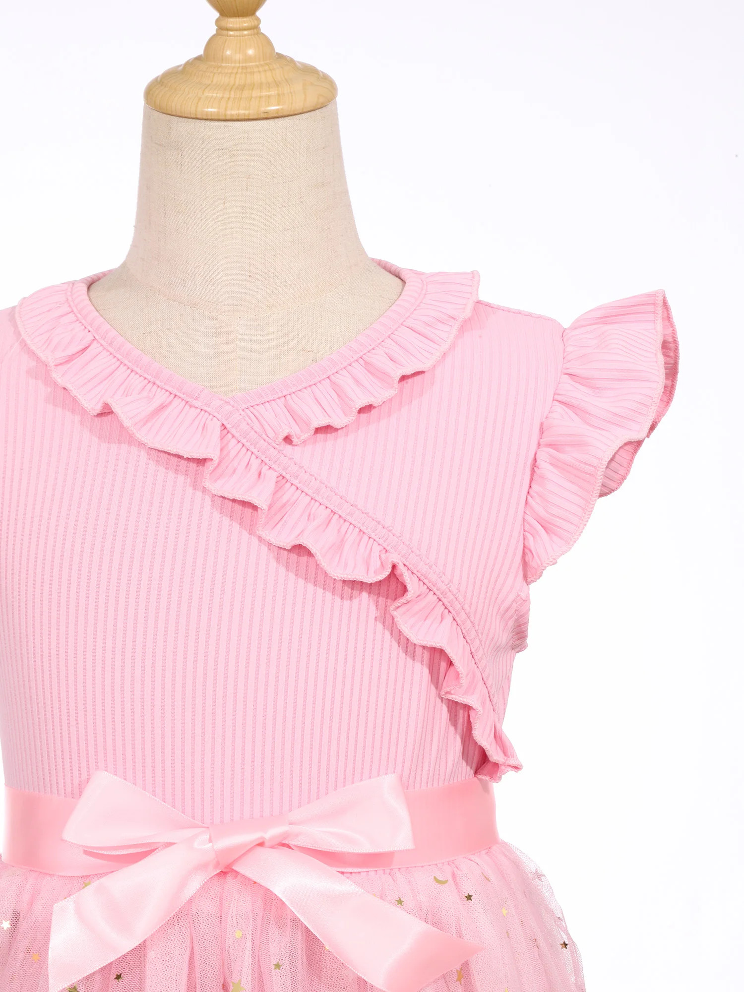 

Kids Girls Princess Dress Flutter-Sleeve Ruffles Trim Dress V-Neck Sequined Tulle Dress for Wedding Birthday Party Dancewear New