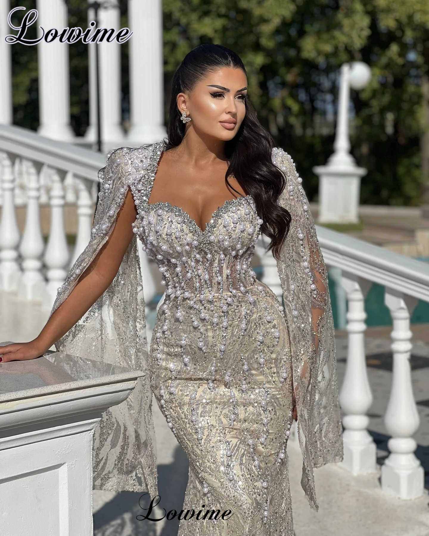 Cream Color Sequined Evening Dresses With Pearls Formal Long Sleeves Prom Dresses Special Occasion Gowns Couture Robes De Soirée