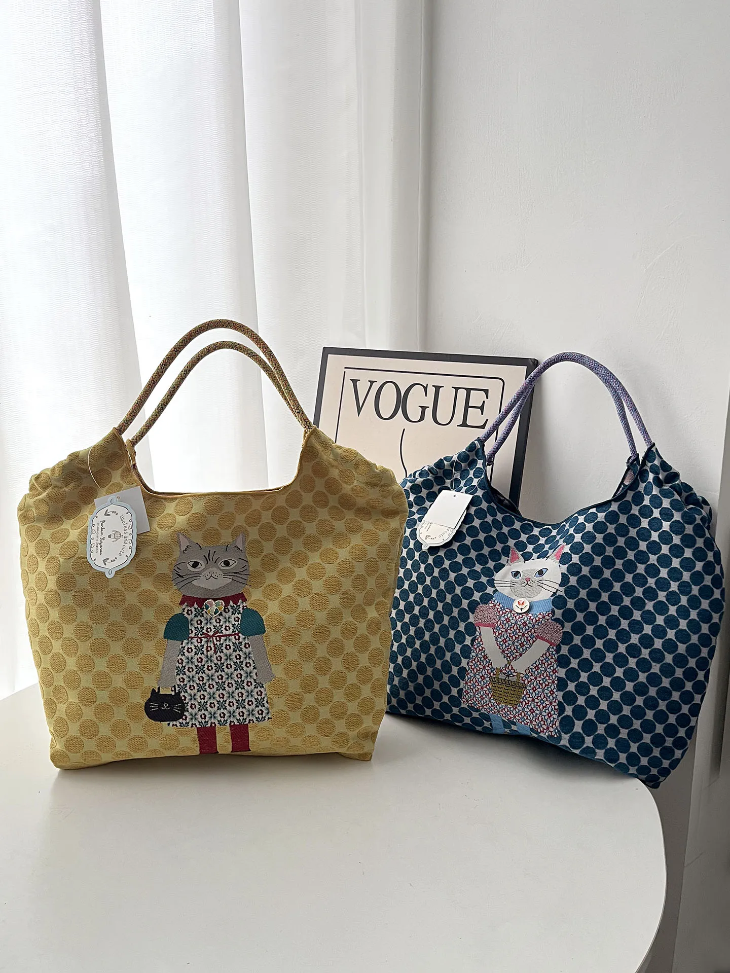 Kusuguru Princess  Handbag Tote Bag Embroidered Pattern Fashionable Shopping Bag Small Size High-End Feeling Handheld
