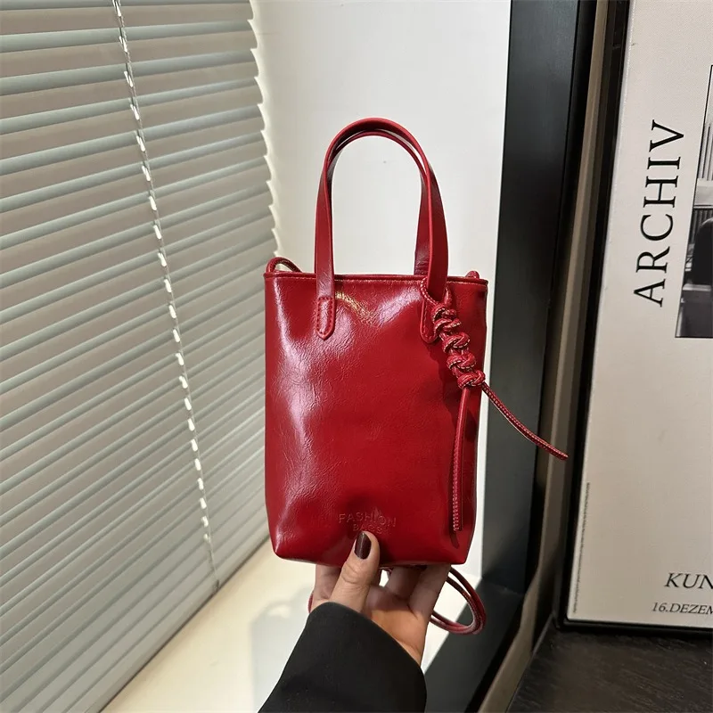 

Mini Crossbody Bag for Women 2026 New Korean Fashion Luxury Shoulder Bags Female Simple Retro Handbags and Purses Vertical Bag