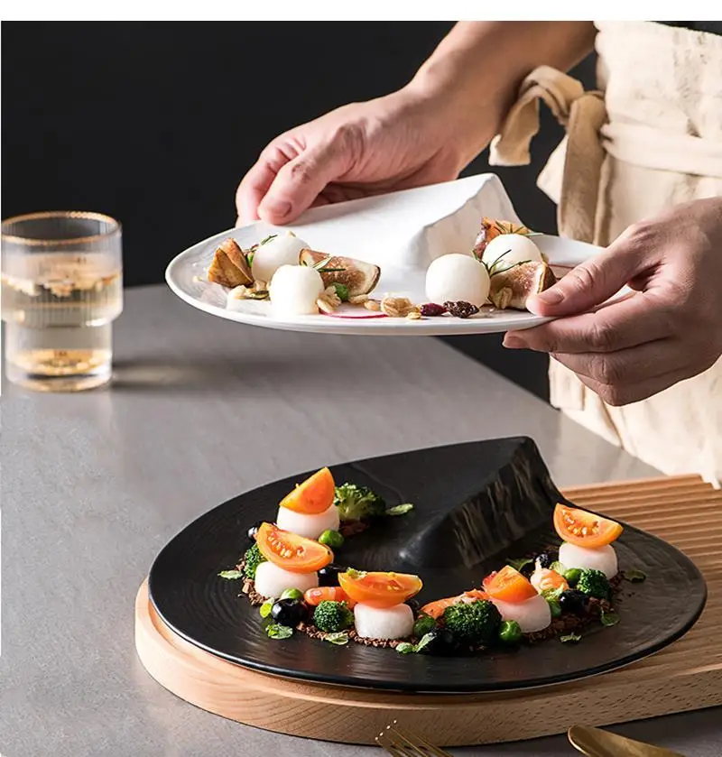 Black Western Plate Steak 8.5 Inch Irregular Dessert Restaurant Special-shaped Household Tableware