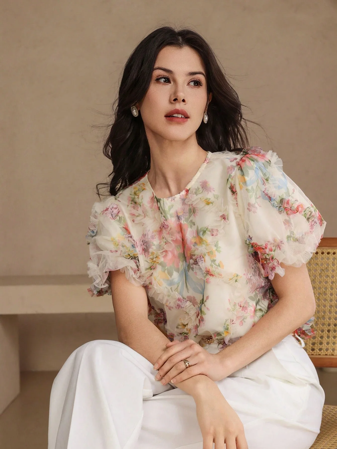

Elegant Floral Print Round Neck Puff Sleeve Blouse For Women Spring Summer