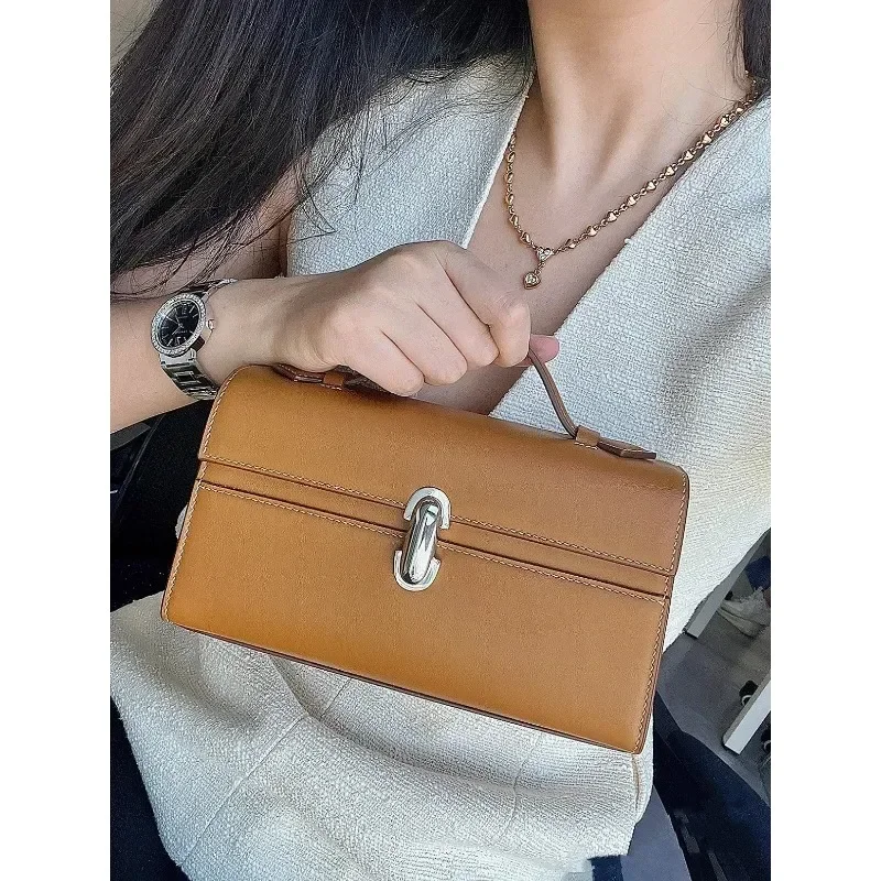 New High-end Niche Portable Small Square Bag French Simple Hand Bag for Women 2024 Spring