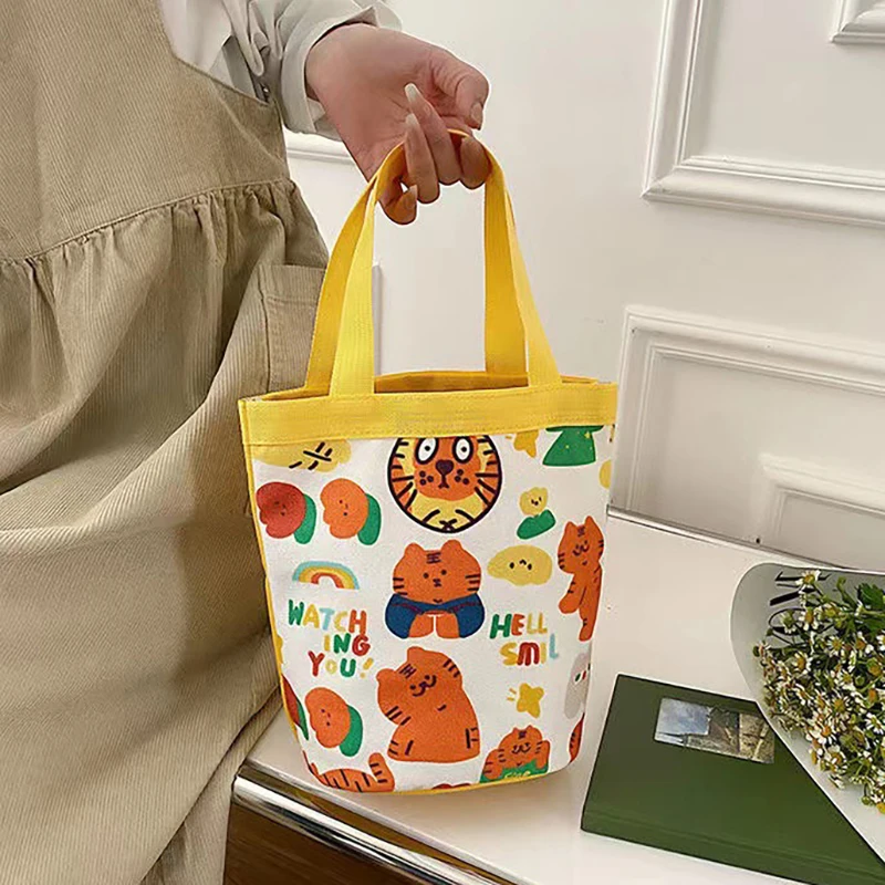 ★▲Portable Cute Animal Pattern Graffiti Bucket Bag Ins Printed Cylindrical Bag Canvas Bento Bag Handheld Lunch Box Bag