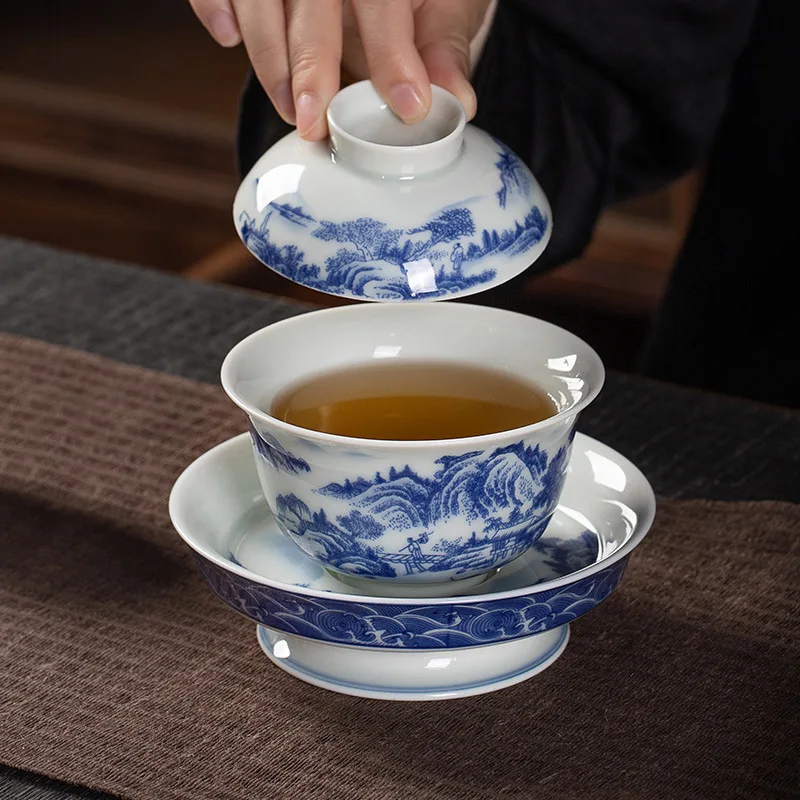 Jingdezhen Blue and White Porcelain Foot Sancai Gaiwan Tea Cup Single High-End Household Ceramics Kung Fu Brewing Coasters