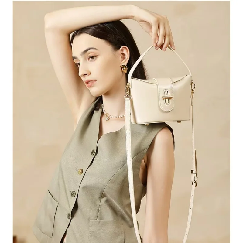 

New genuine leather women's bag Women's handbag crossbody bag light luxury niche high-end feel red capsule lock bag