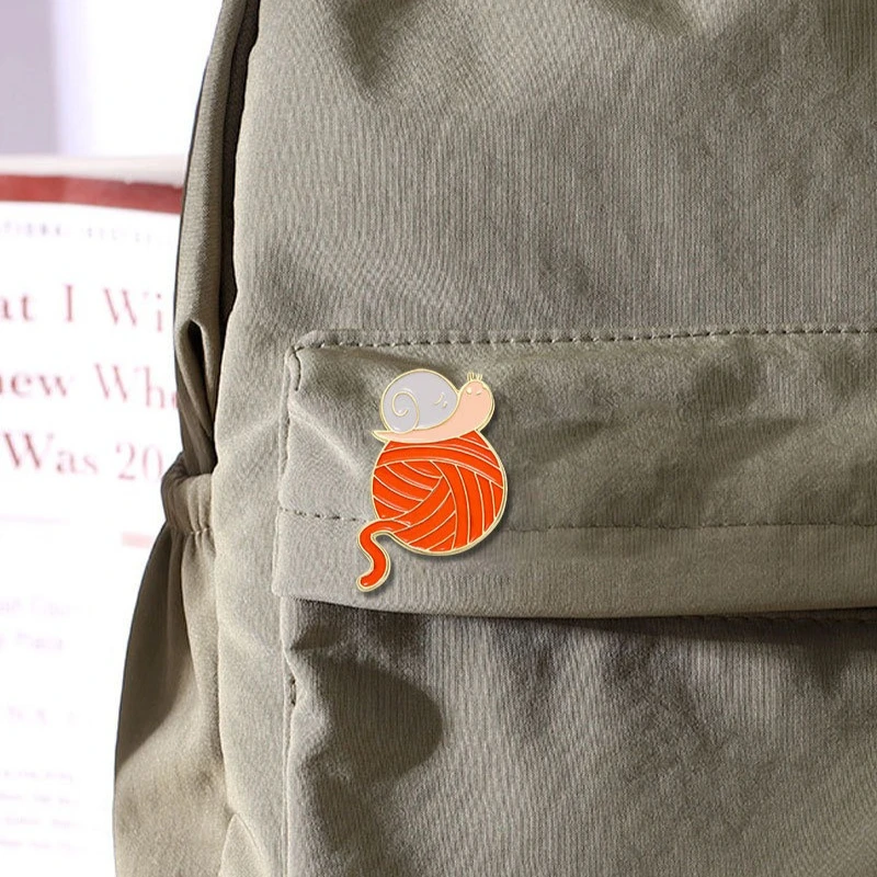 Creative Cute Snail Shape Alloy Brooch Cartoon Oil Dropping Process Badge Pin For DIY Clothing Bags