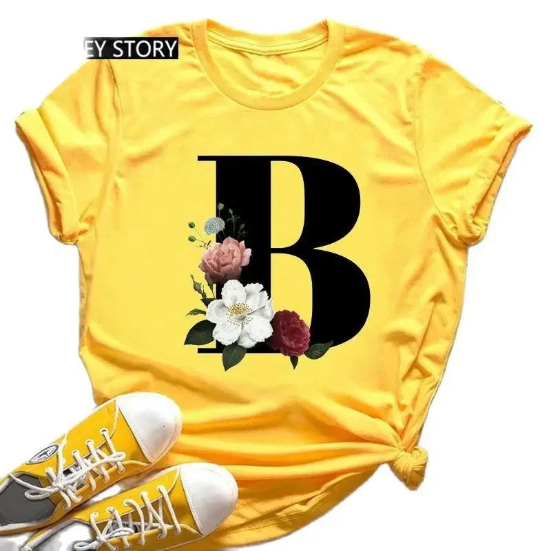 Venta caliente de flores de gran tamaño 26 letras en inglés negro moda tendencia estampado hombres y mujeres Casual camiseta amarilla de manga corta