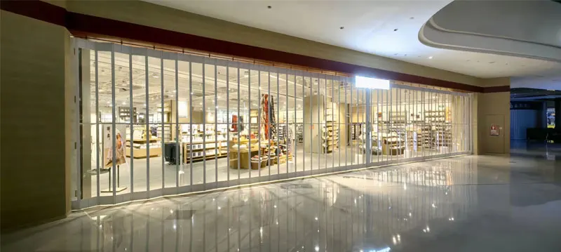 Hot Sell Automatic Commercial Crystal Rolling Door Flame Retardant Security Crystal Entry Front Open Folding Door