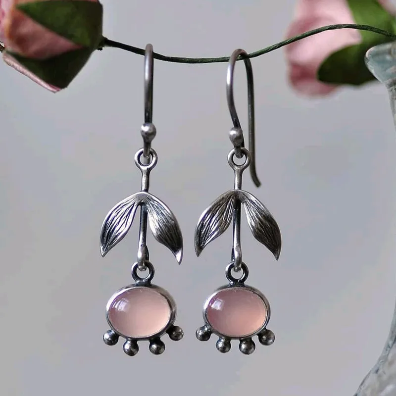 Vintage Extra Long Metal Carved Leaf Earrings Fashion Simple Ladies Inlaid Pink Moonstone Drop Earrings