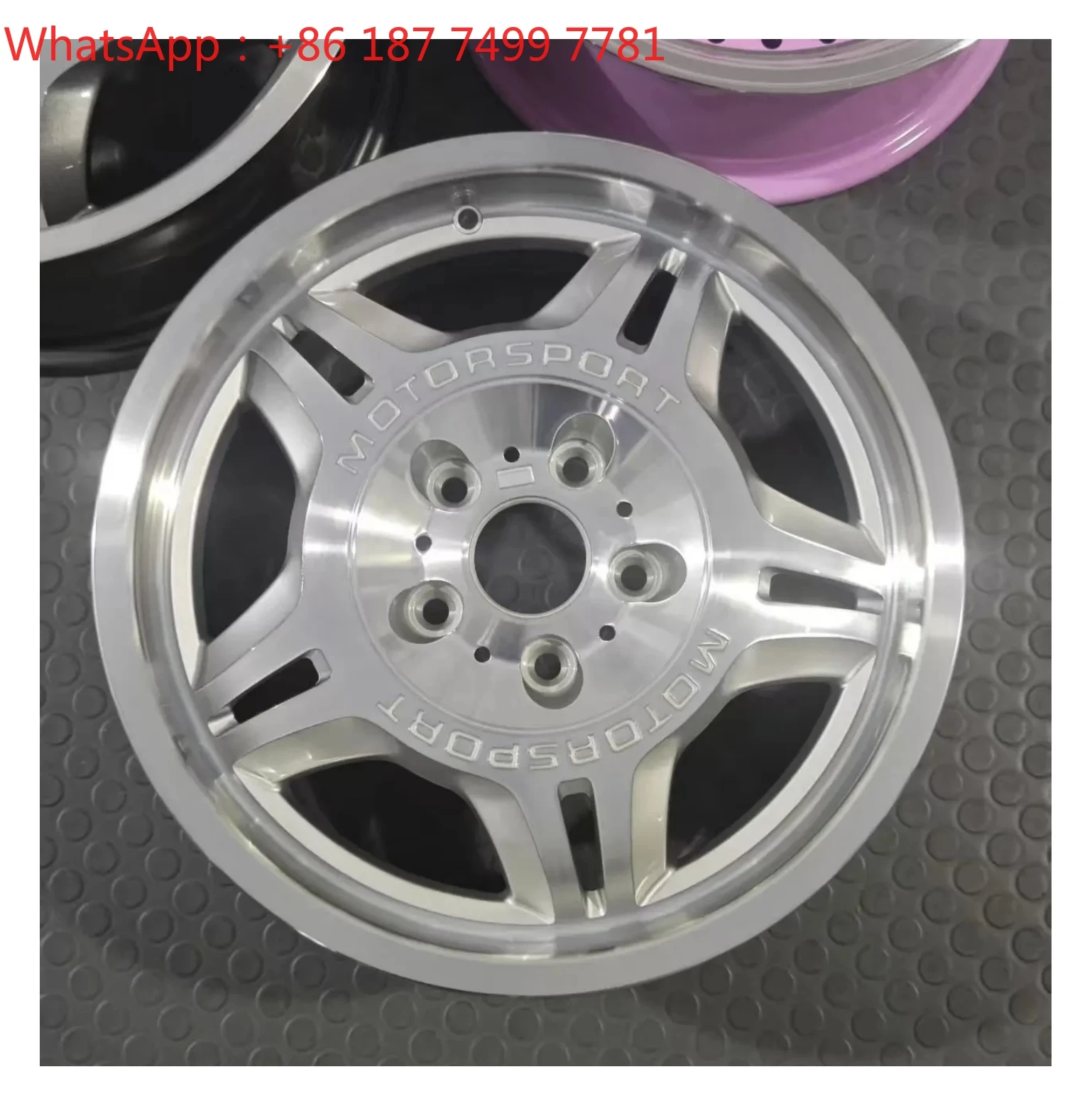 

YQ 17 Inch Silver Aluminum Alloy Wheel Hub 5x120 PCD New Condition for E36 and F46 Cars Passenger Car Wheels