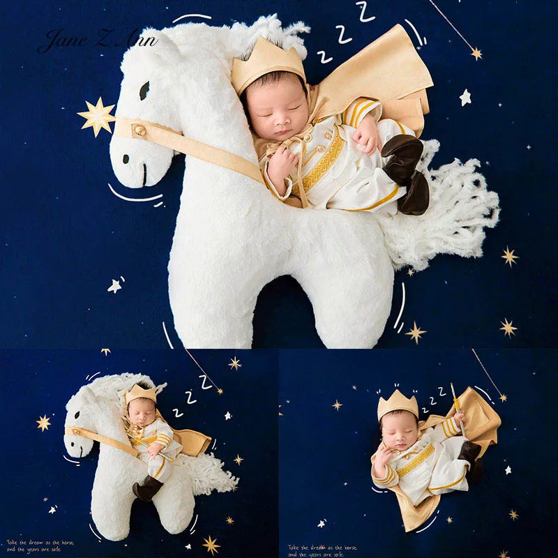 

Костюм для фотосессии новорожденного: белый наряд принца/короля с золотой короной и накидкой, реквизит для студийной фотосъемки