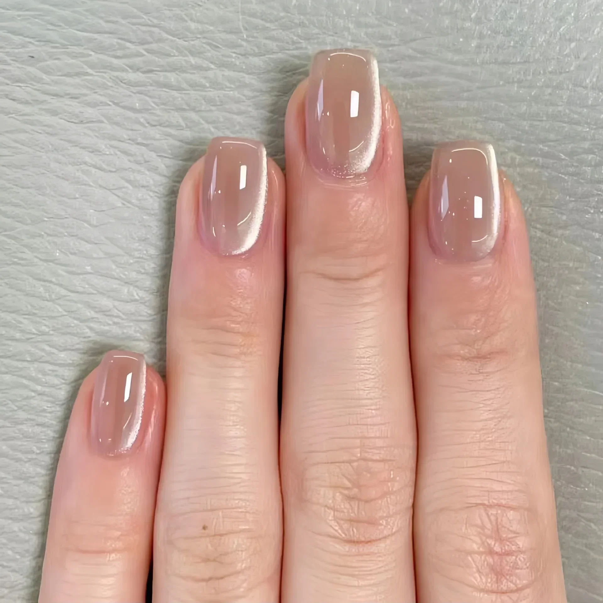 24 Stück Kristall-Katzenaugen-Kunstnägel mit Kleber, kurz, quadratisch, zum Aufdrücken der Nägel, glänzender roter Juwel-Nagel, einfarbig, künstliche Nägel, Minimalis