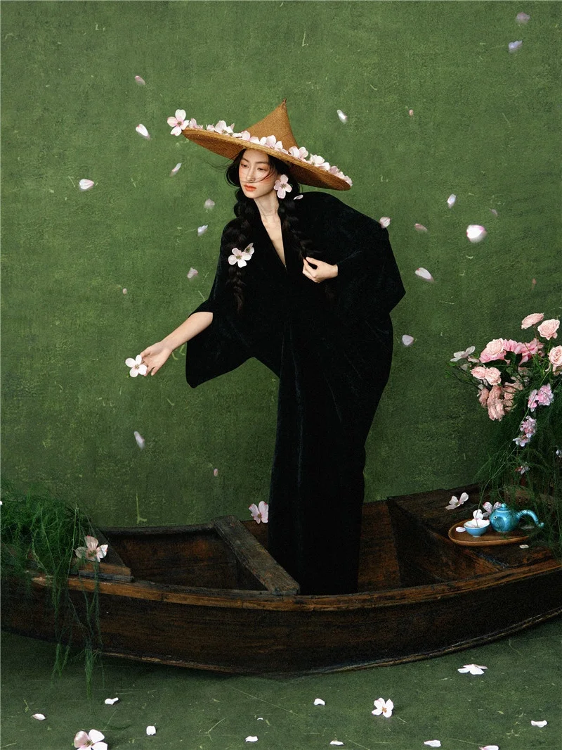 

Элегантный бархатный костюм для фотосессий в китайском стиле: портретный, модный, для студийной съемки