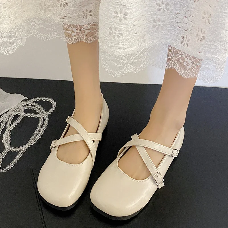 

Новинка 2024 года, женская обувь, брендовые женские туфли-лодочки Sweet Mary Janes, модные туфли на круглом низком каблуке Comfrt с двойной пряжкой, модельные туфли-лодочки Lady Zapatos