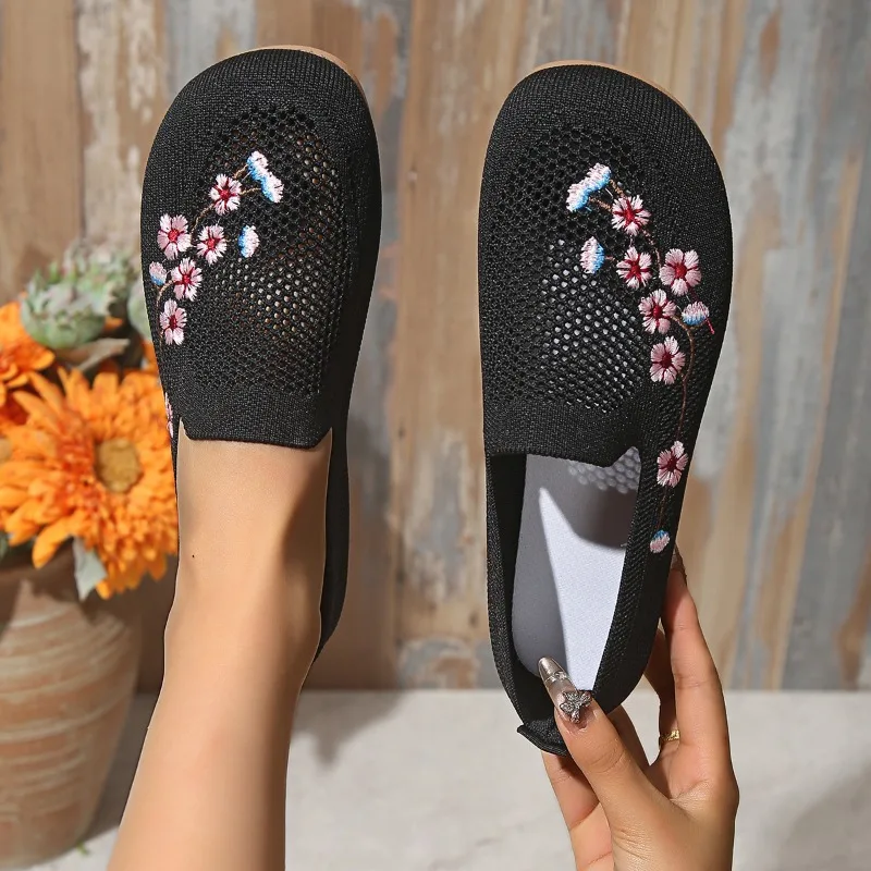 Sapato raso com malha bordada para mulheres, slip-on casual, mocassins rasos, calçado respirável, verão elegante