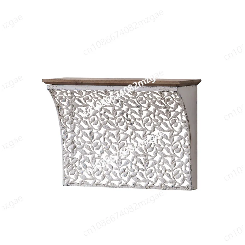 

Французские деревянные выступы, настенные полки, украшения гостиницы и проживания в семье.