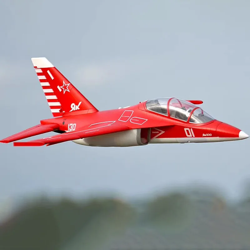 Modèle d'avion Fms 70mm Yak-130 V2 amélioré Jacques Advanced Trainer 2.4 avion en mousse télécommandé à grande échelle aile fixe