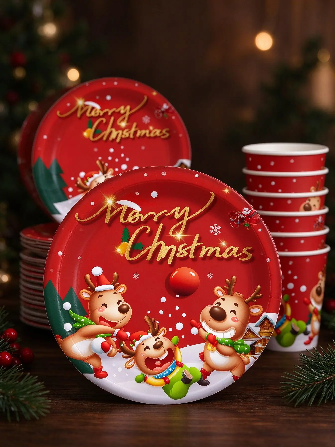 30/60Pcs Reindeer Christmas Paper Plates Cups Set, Disposable Tableware for Xmas Party Holiday Family Dinner