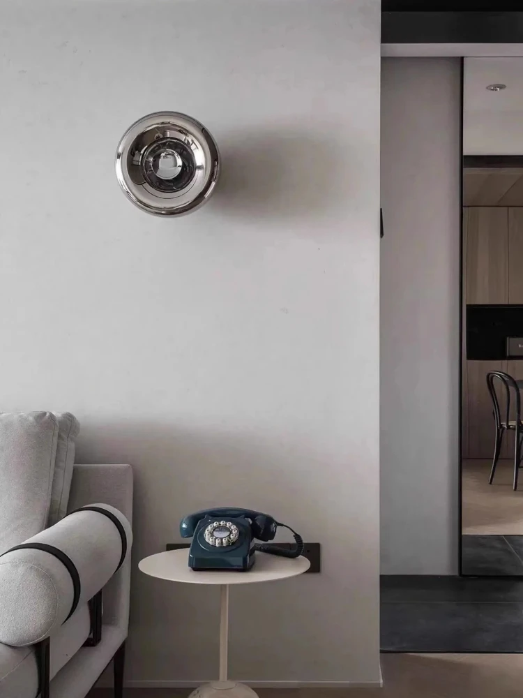 

Постмодернистский настенный светильник из лавы, скандинавский творческий индивидуальный металлический стеклянный светильник для гостиной, спальни, изголовья кровати, фоновая стена