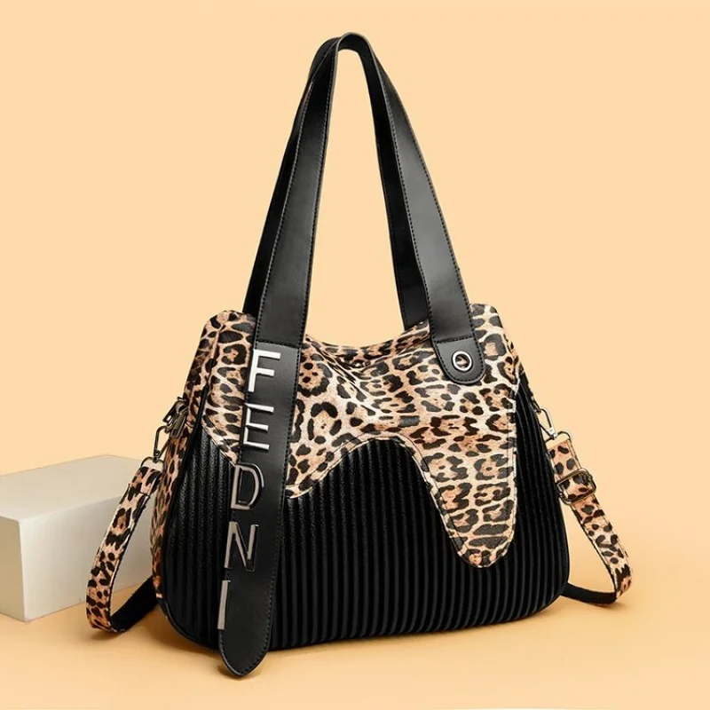 حقيبة يد نسائية فاخرة أنيقة - حقيبة كتف جلدية مصممة عبر الجسم للنساء #3